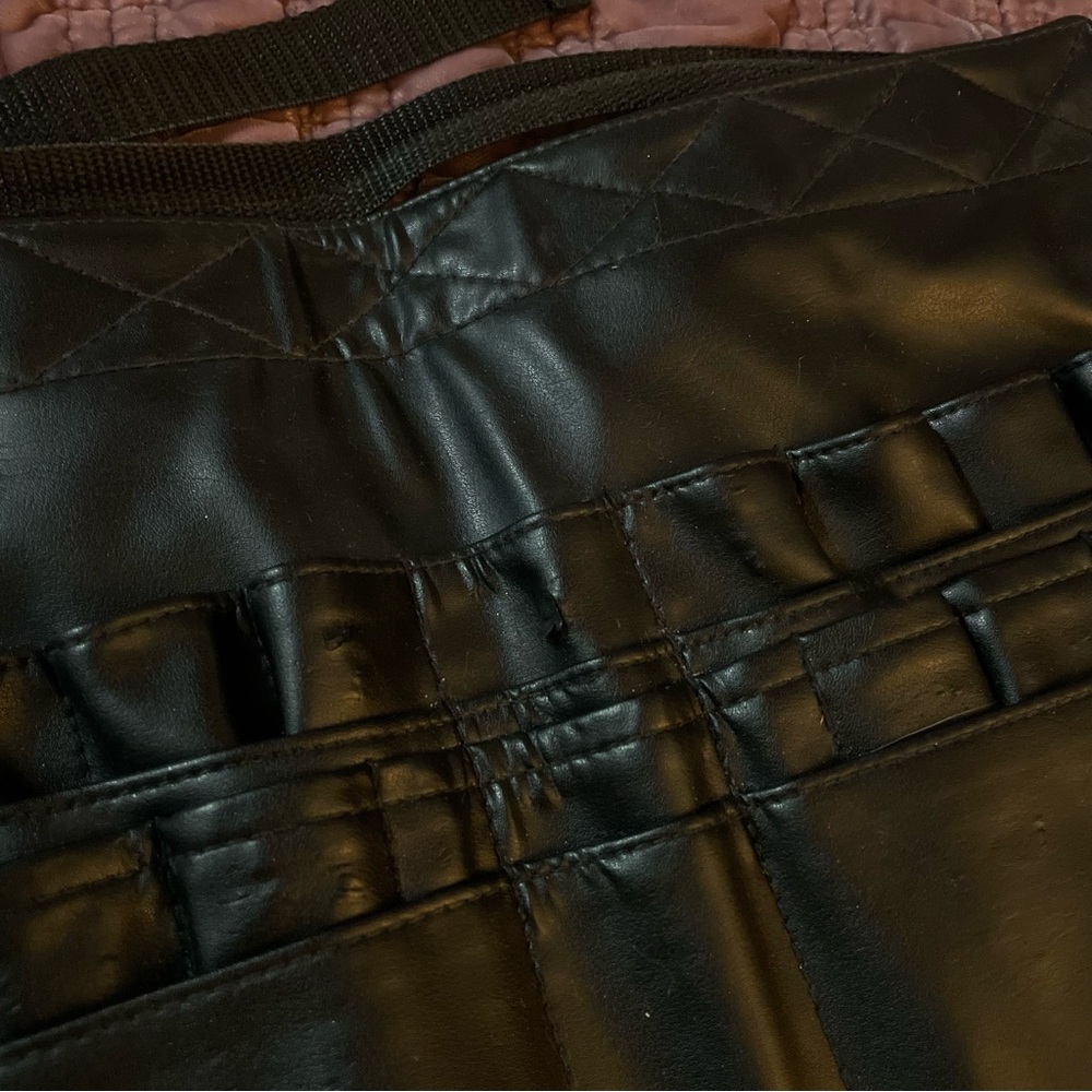 mac brush belt - Picture 3 of 3